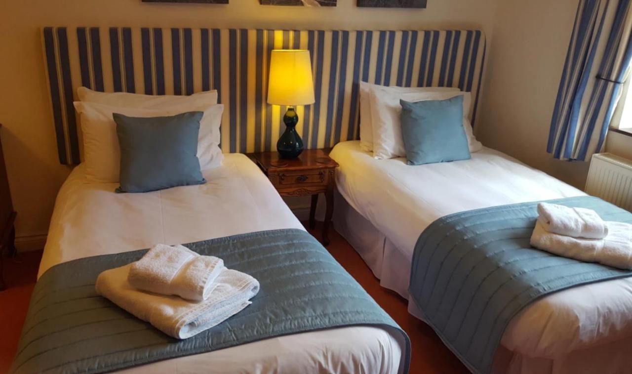 Hotel The Walnut Tree Yeovil Exteriér fotografie
